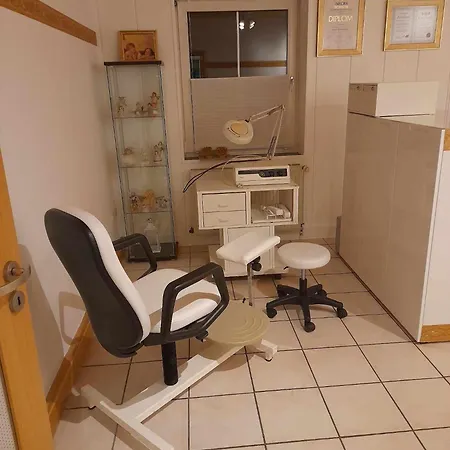 Im Rosenhaus Volz Nocleg ze śniadaniem
